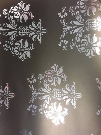 Black and Silver Design Free Gift Wrap image 0